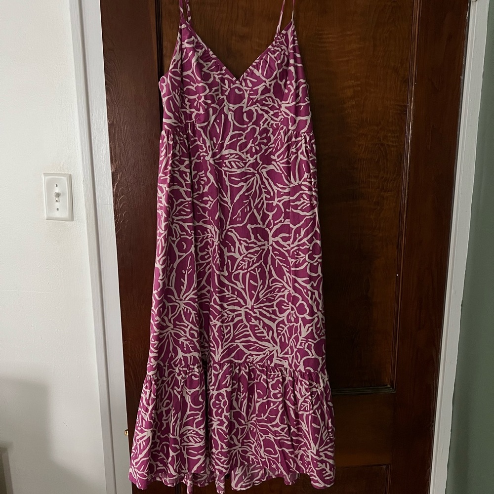 Pink midi Gap dress. Size small. New with tags.